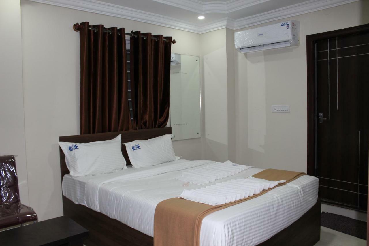 Royal Star Hotels Bangalore Eksteriør billede