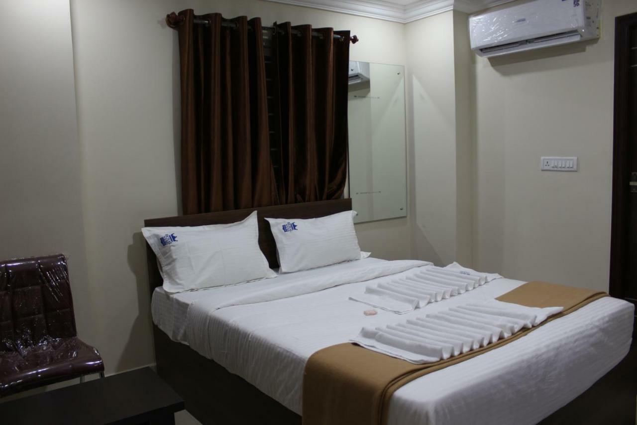Royal Star Hotels Bangalore Eksteriør billede