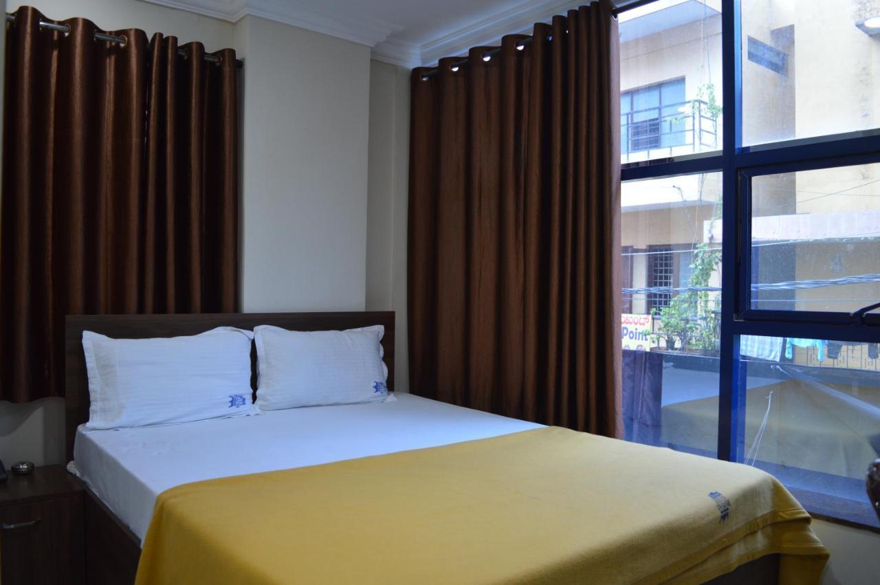 Royal Star Hotels Bangalore Eksteriør billede